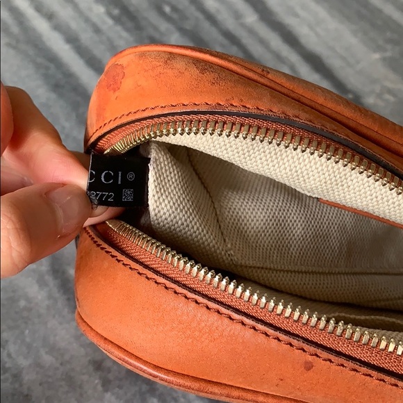 Authentic Gucci Camera bag - Picture 7 of 8